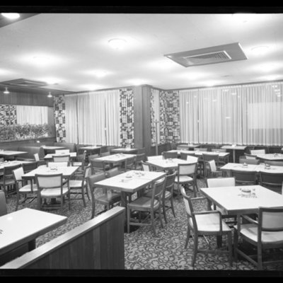 Hot Shoppes dining room 6 [51552-23]