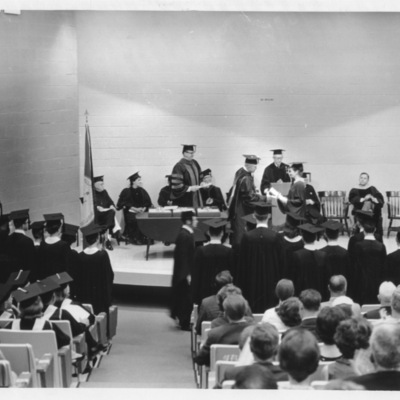 GMUAP_1_25_graduation_1968_1.jpg